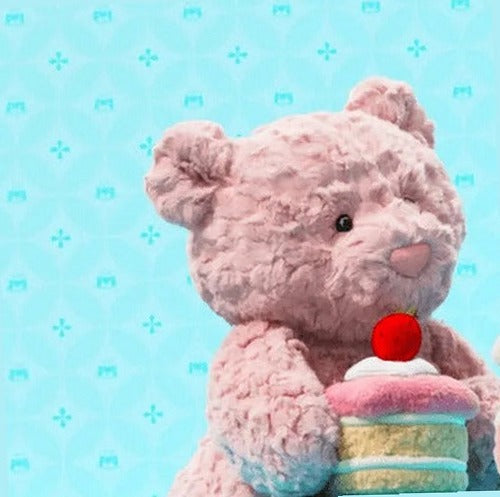 Leola Bear with Strawberry Cake
